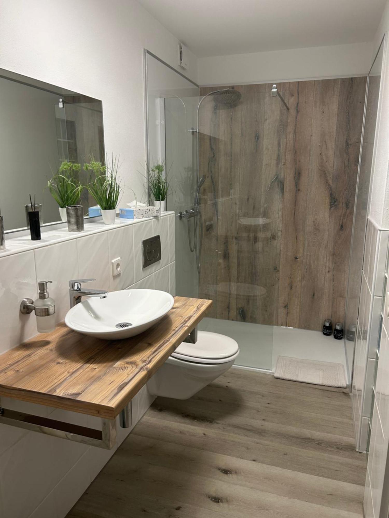 Ferienwohnung Trunk Direkt An Den Weinbergen, Parkplatz, Terrasse Mit Grill Und Lounge Roschbach Exteriör bild